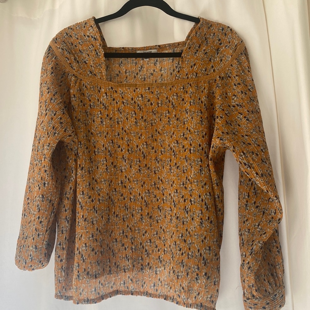 Gorgeous designer looking, feeling blouse size m